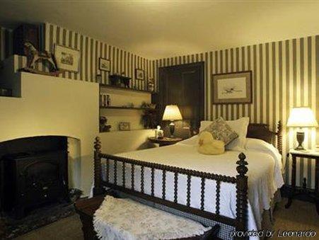Wild Wisteria Bed and breakfast Chadds Ford